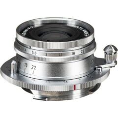 Voigtländer lens F2.8/40mm  VM (S)