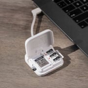 PGYTECH CreateMate High-Speed Mini Kart Okuyucu Case (Ivory White)