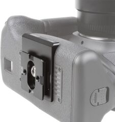Sirui TY-7BG Arca-Swiss Uyumlu Hızlı Çıkarma Plakası (Battery Grip için)