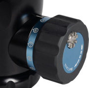 Sirui MT‑2204+MT‑20 Carbon Fiber Tripod Kiti – 15 Kg Yük Kapasiteli Ball Head Tripodu