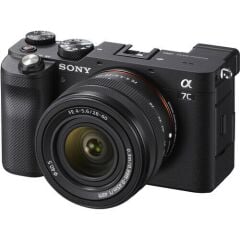 Sony A7C (ILCE‑7CL/B) + 28–60mm Kit