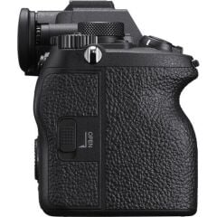 Sony a7 IV Mirrorless Camera (ILCE‑7M4/B) – (Body Only)