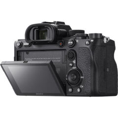 Sony A7R IV Mirrorless Body (ILCE‑7RM4/B)