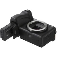 Sony α6700 (ILCE‑6700/B) – Sadece Gövde (Body Only)