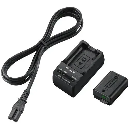 Sony ACCTRW Seyahat Şarj Kiti (NP-FW50 Batarya + Şarj Cihazı)